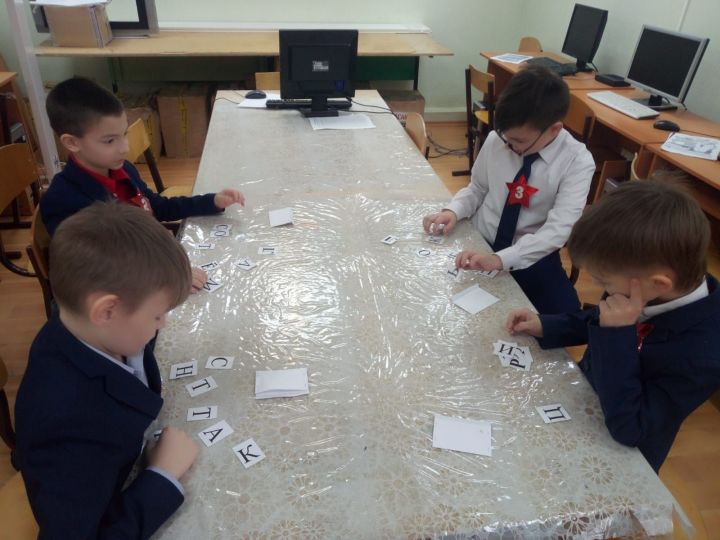 В Доме детского творчества прошёл турнир «А ну-ка, мальчики!», посвящённый Дню защитника Отечества