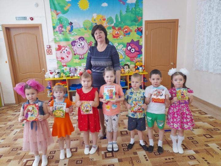 Воспитанники детского садика «Колосок» побывали « В гостях у русских  народных сказок»