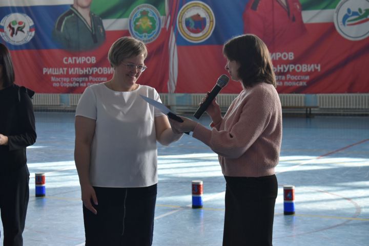 В Болгаре прошли зональные соревнования по запуску простейших пневмо-ракет