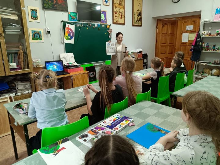 Для учащихся Болгарской детской школы искусств провели мероприятие