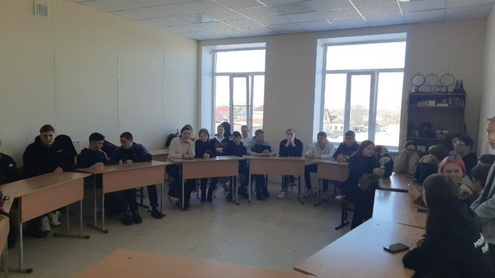 Со студентами Спасского техникума провели беседу «Безопасные сети»