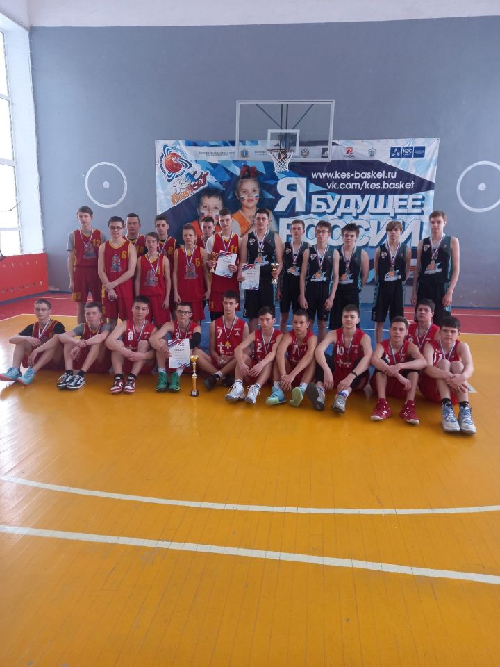 Спасские спортсмены заняли первое место в VIII межрегиональных соревнованиях «Турнир четырёх»  по баскетболу