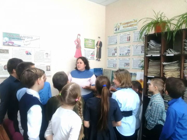 Юные читатели Трёхозёрской библиотеке совершили путешествие по традициям и обычаям народов Татарстана