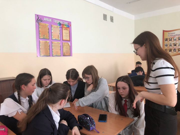 В Болгарской школе №1 прошёл «День общения»