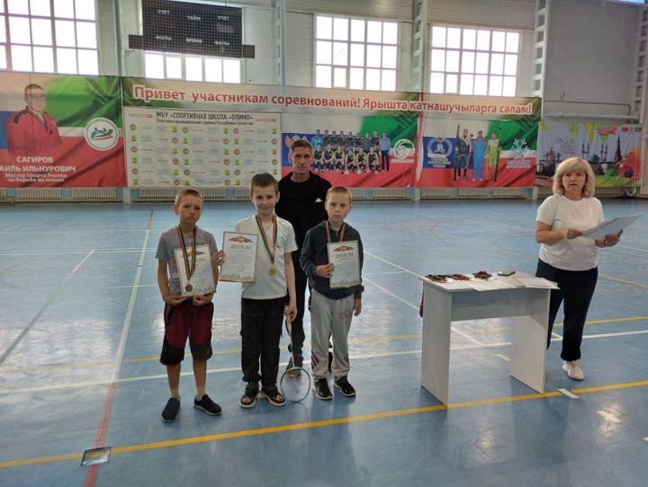 В Болгаре прошло личное первенство спортшколы «Олимп» Спасского района РТ по бадминтону