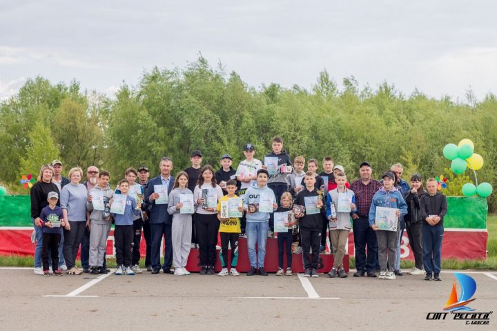 В Болгаре прошёл республиканский смотр-конкурс воздушных змеев