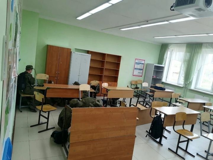 В Болгарской кадетской школе-интернате им. П.А. Карпова прошла тренировка по антитеррористической безопасности
