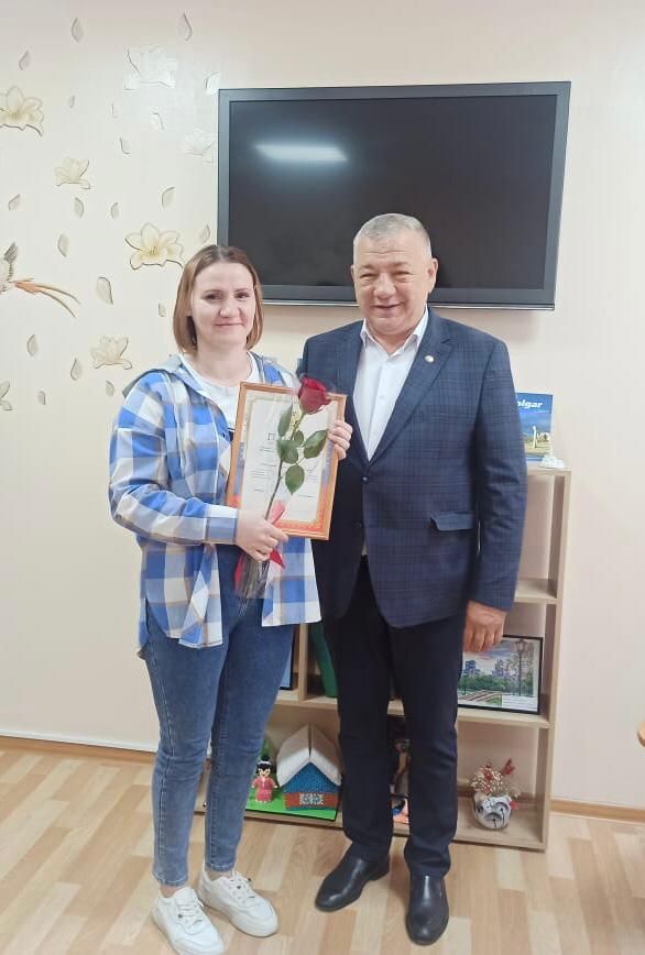 Сотрудники Спасского дома-интерната принимали поздравления от главы района