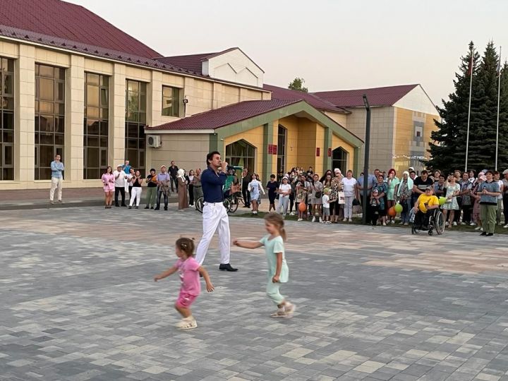 В Болгаре выступили известные артисты татарской эстрады