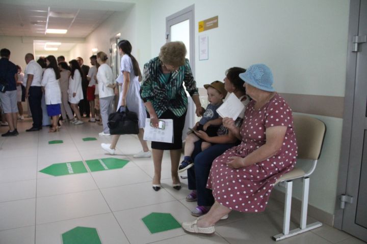 В Спасскую ЦРБ привезли вакцину от гриппа