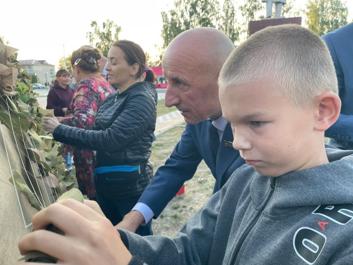 На праздновании Дня Татарстана и Дня города в Болгаре организовали плетение маскировочных сеток