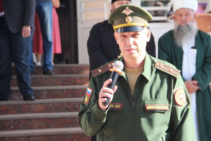В Болгарской кадетской школе-интернате имени П.А.Карпова прозвенел первый звонок