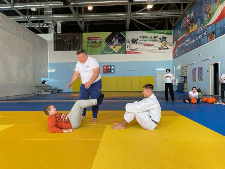 Для спасских школьников организовали культурно-спортивный праздник дзюдоистов