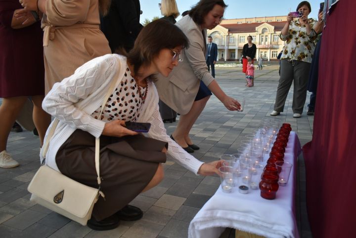 В Болгаре прошёл митинг в честь Всемирного дня борьбы с терроризмом