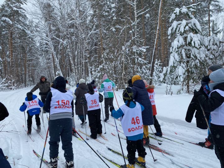 В Болгаре состоялось Первенство по лыжным гонкам «Рождественская гонка»