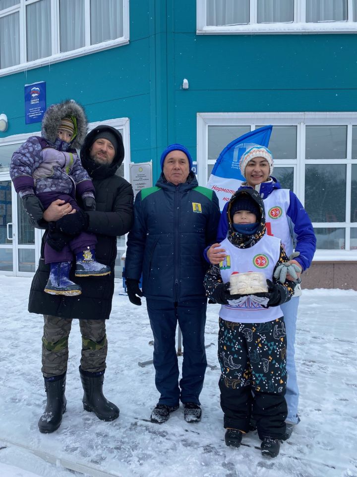 В Болгаре состоялось Первенство по лыжным гонкам «Рождественская гонка»