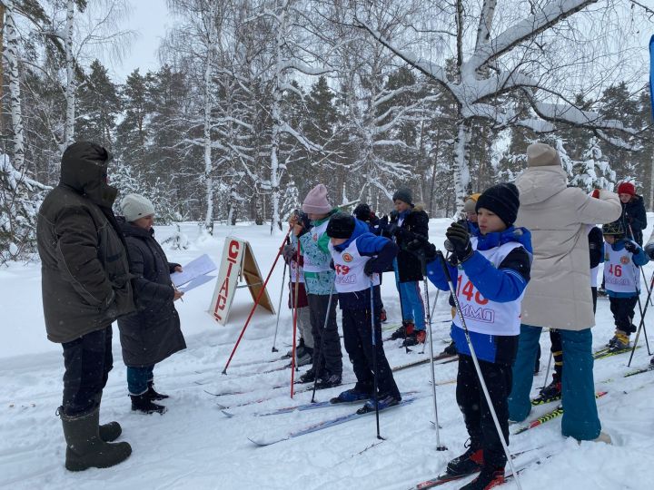 В Болгаре состоялось Первенство по лыжным гонкам «Рождественская гонка»