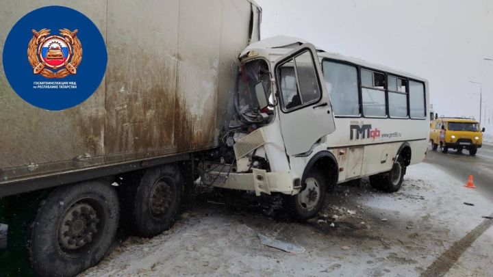 На 24-м километре трассы Казань-Ульяновск произошло ДТП