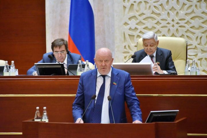 Новый законопроект предложили в Госсовете РТ в отношении уехавших за границу россиян