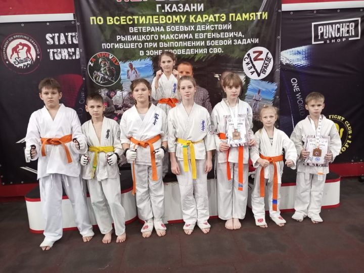 Болгарские каратисты показали хорошие результаты на Чемпионате Казани