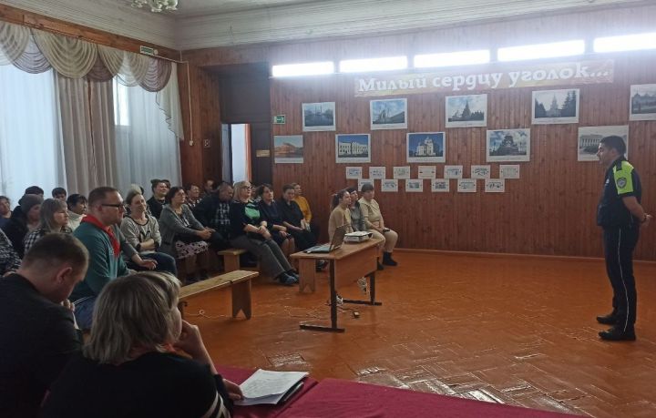 Родительские собрания по БДД прошли в школе Спасского района