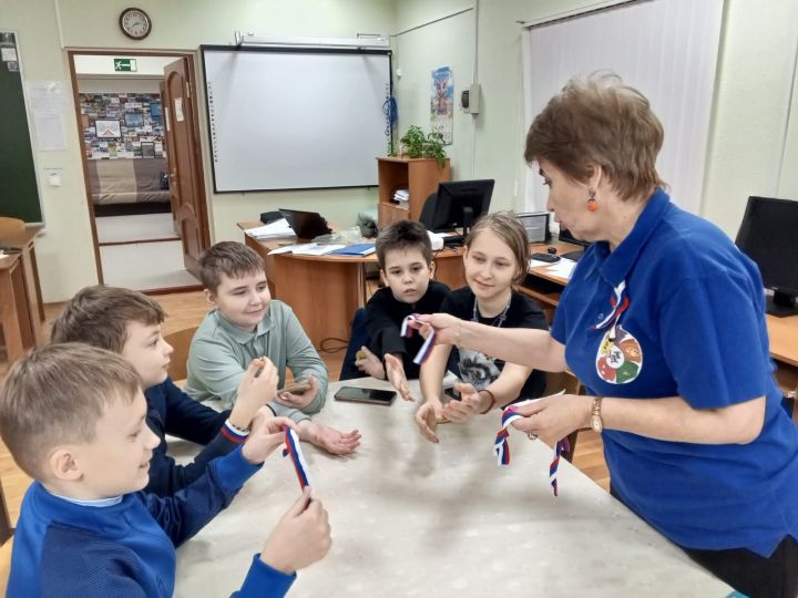 В Болгаре в Доме детского творчества прошло мероприятие ко Дню Конституции РФ