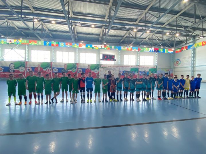 В спортшколе «Олимп» прошли соревнования Кубок «Федерации футбола РТ» по мини-футболу