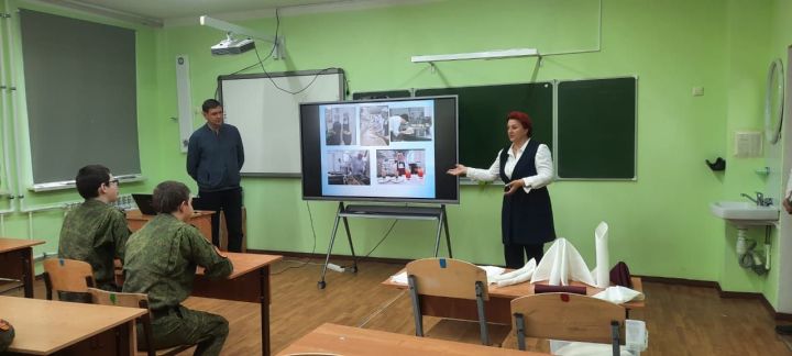 Преподаватели и мастера Спасского техникума провели мероприятия в школах Болгара