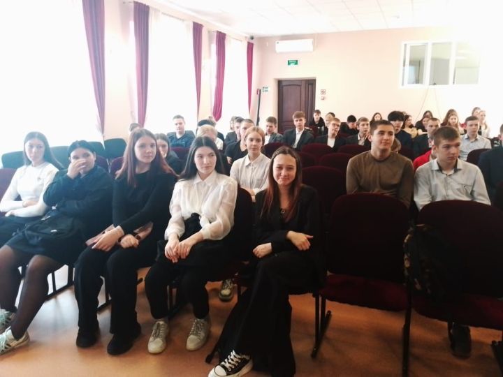 Преподаватели и мастера Спасского техникума провели мероприятия в школах Болгара