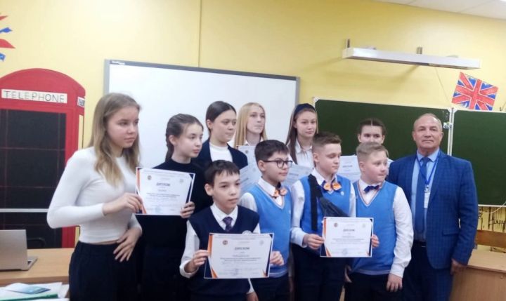 Краеведы Бураковской школы выступили на Общероссийской конференции «Интеллект XXI века»