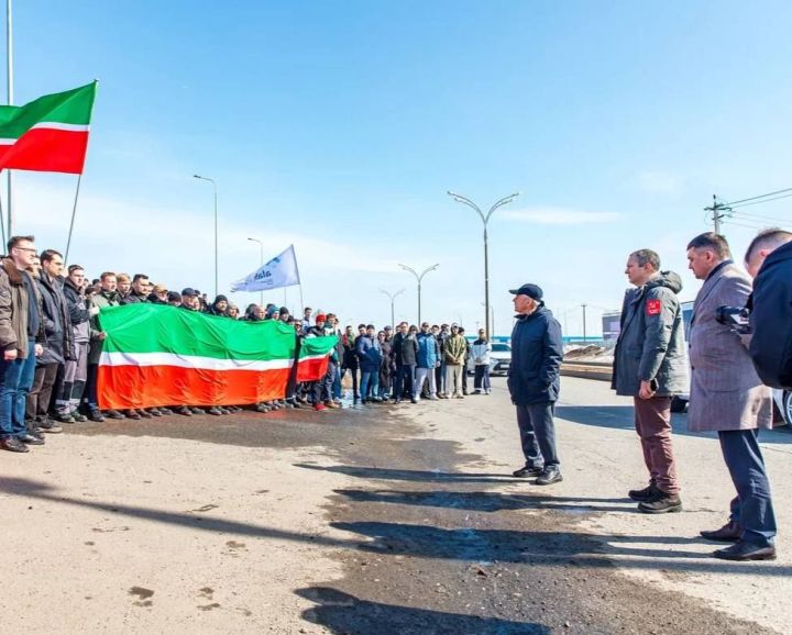 Рустам Минниханов осмотрел повреждённые здания и встретился со студентами в Елабуге