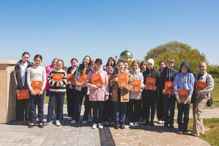 Шестиклассник провел экскурсию для сверстников в Болгарском музее-заповеднике