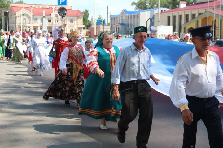 В Болгаре прошли праздничные мероприятия в честь Дня России