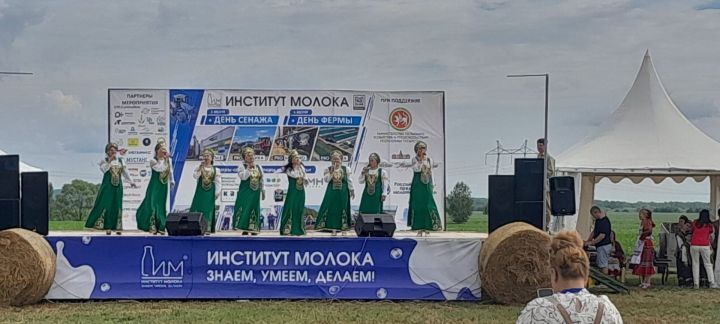Делегация Спасского района посетила Российский день сенажа в Татарстане