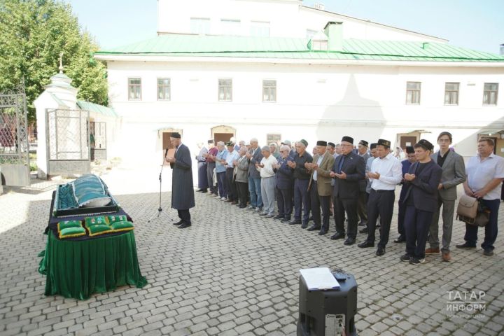 В Казани простились с уроженцем Спасского района Анасом Хасановым