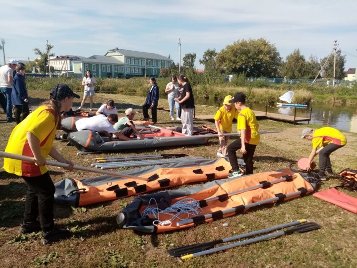 Младшие поисковики из Спасского района стали вторыми в соревнованиях на воде