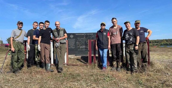 Поисковики Татарстана развернули полевой лагерь на берегу Актая