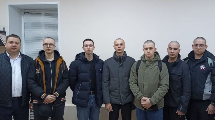 Первые призывники Спасского района отправились на службу в армию