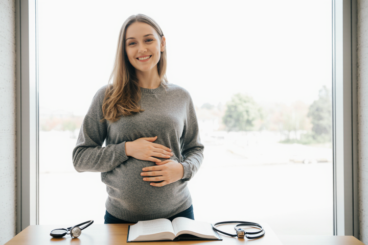 Сто тысяч рублей для будущих мам: в Татарстане работает новая программа поддержки беременных студенток