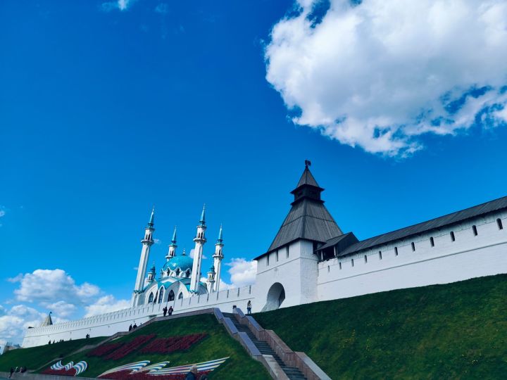 Татарстанцев в ноябре ждёт рабочая суббота и 12 выходных