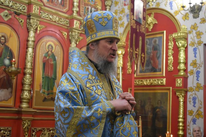 Архиерейская литургия в день памяти святой Екатерины прошла в Болгаре