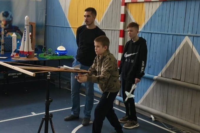 «Регата»да пневморакетомодельләр буенча район ярышлары узды
