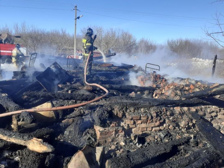 В Спасском районе при пожаре погиб 70-летнй мужчина