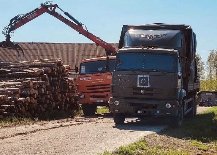 Лесхоз города Болгара отправил 30 кубометров леса для поддержки бойцов СВО