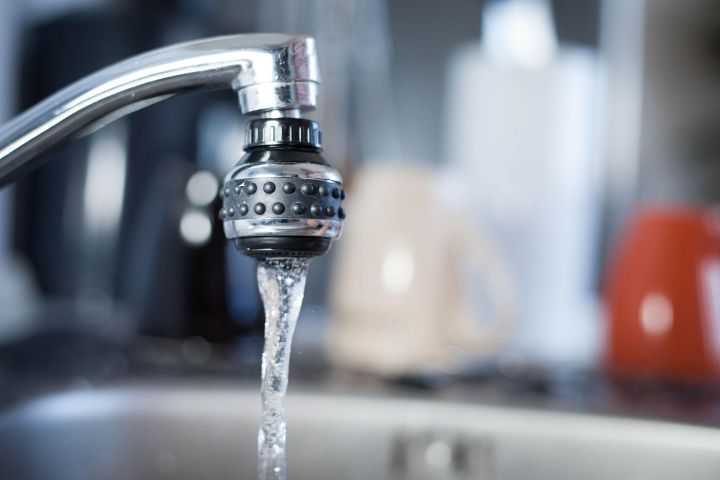 Минстрой РФ предложил вдвое увеличить платежи за воду без счетчиков
