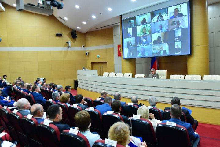 Ректор Болгарской исламской академии принял участие в заседании Совета по науке РТ