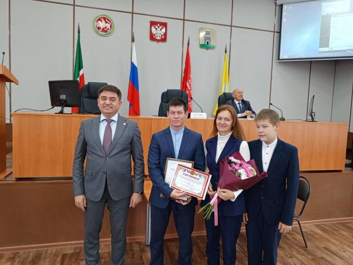 Семья Беляевых из Болгара завоевала бронзу в марафоне «Земля спорта»