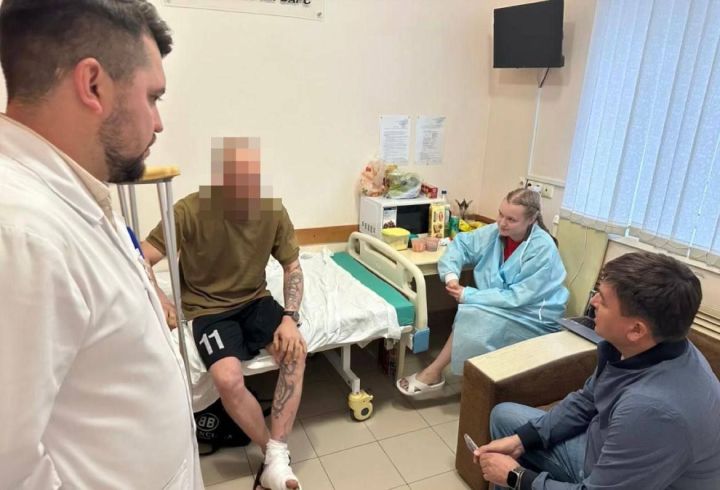 Роман Исланов посетил Спасскую ЦРБ и пообщался с пациентами