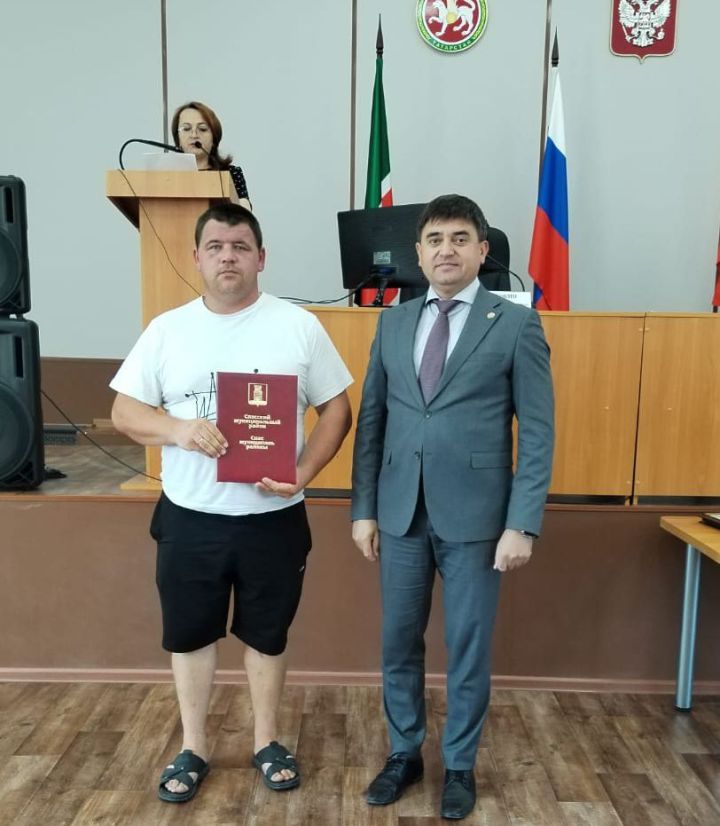 В Спасском районе наградили передовиков строительной и дорожной отрасли