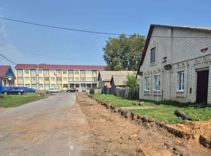 В Болгаре начали строить новый тротуар на средства от туристического налога